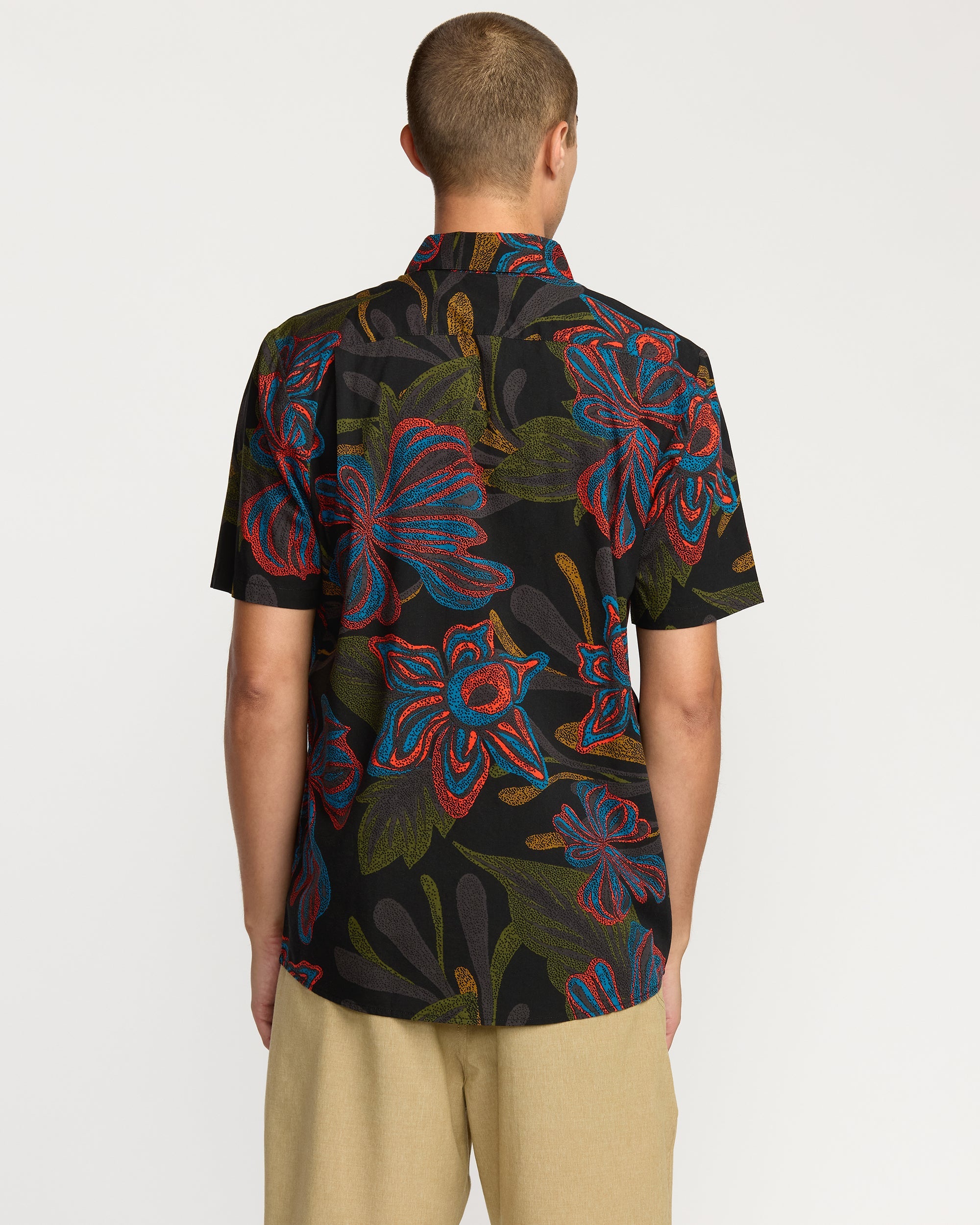 Men's Rendezvous Floral Short Sleeve Shirt - Image 6