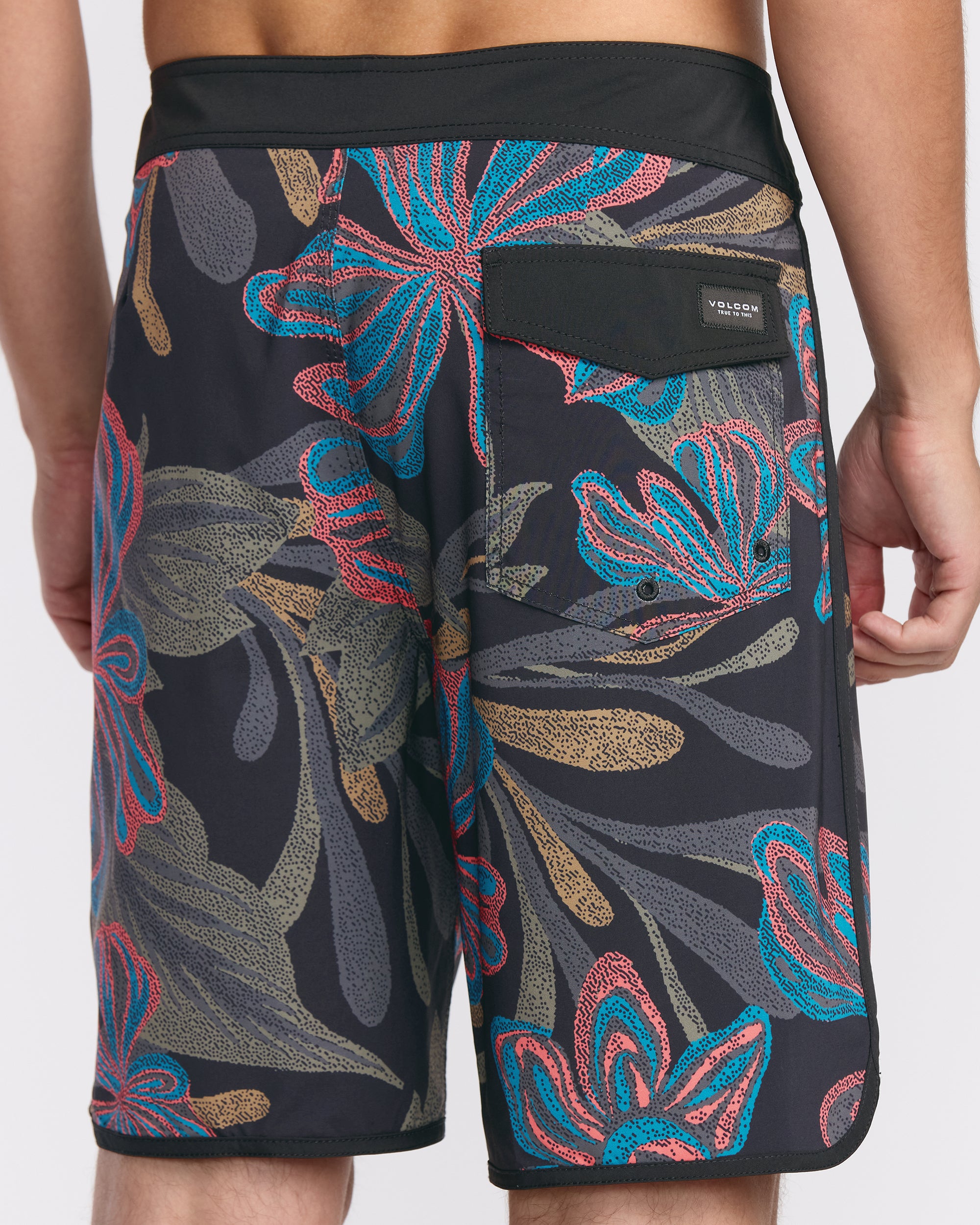 Men's Infuse Scallop Mod Trunks - Image 4