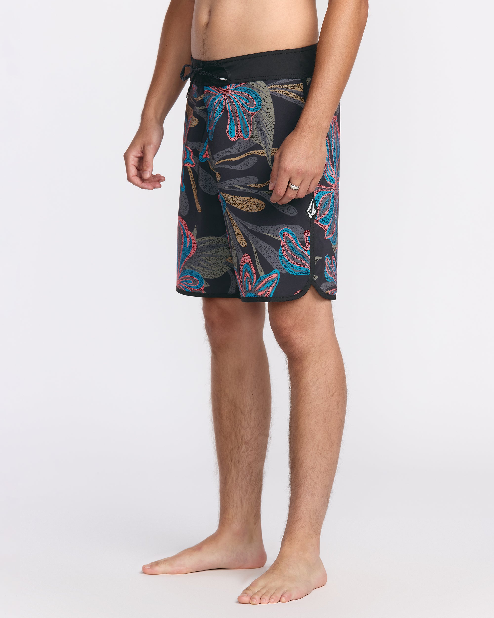 Men's Infuse Scallop Mod Trunks - Image 8