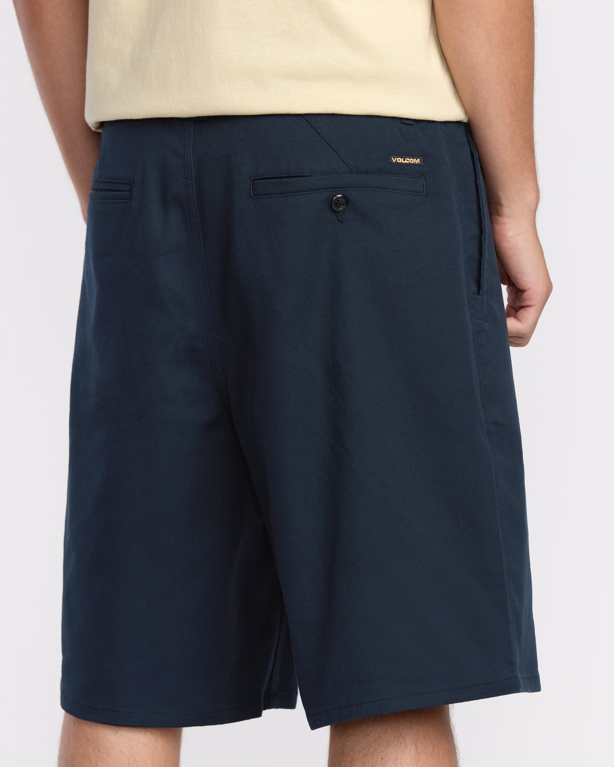 Men's Billow Short 22 - Image 3