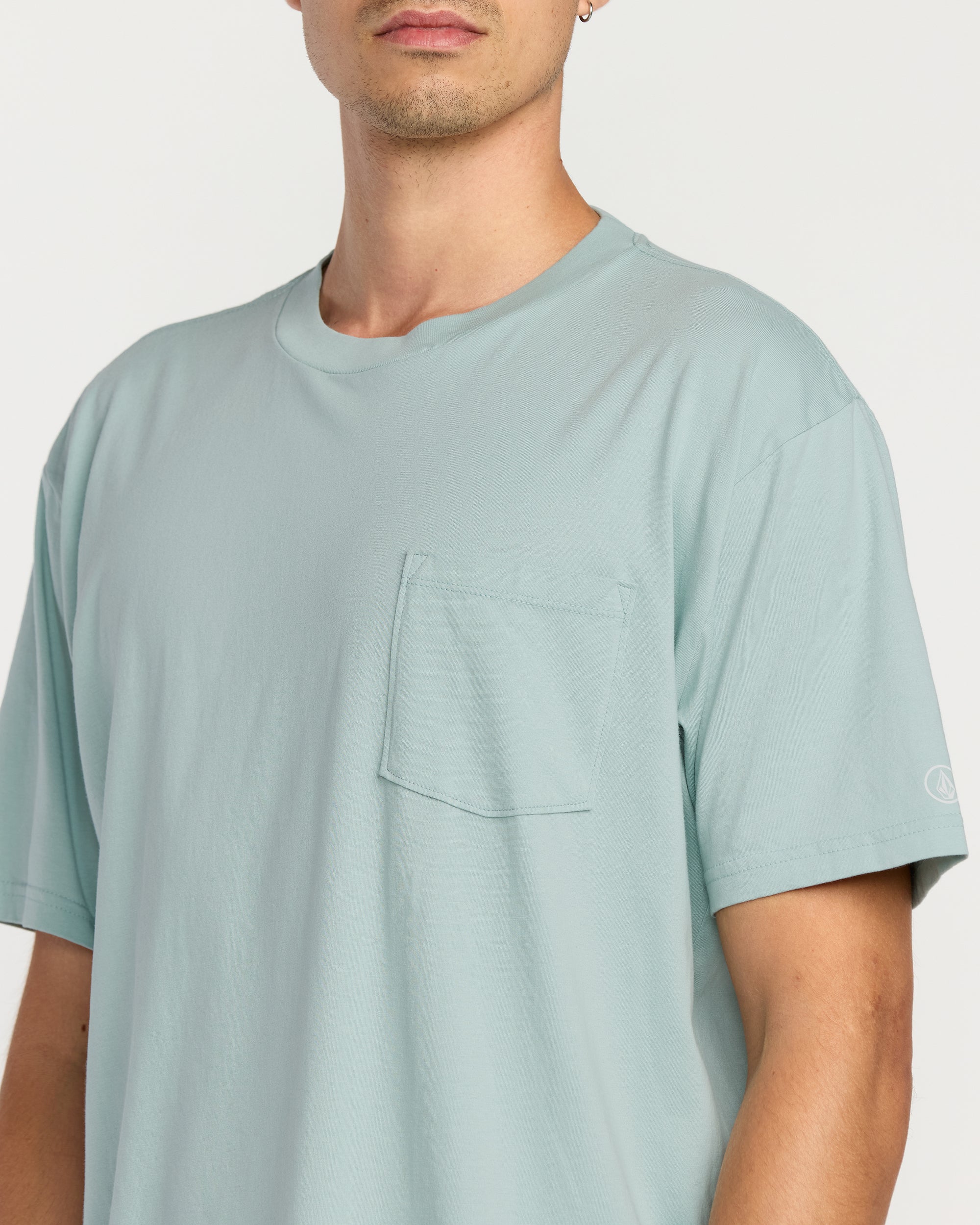 Men's Solid Short Sleeve Pocket Tee - Image 5