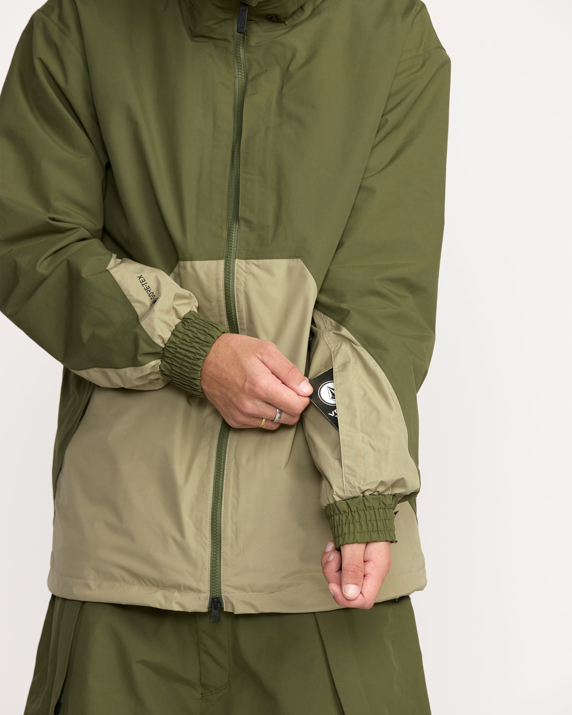 Men's Longo Gore-Tex Jacket - Image 7